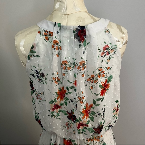 Robbie Bee Women Size 10P Chiffon Maxi Dress White Floral Lined Round Neckline - Picture 4 of 10